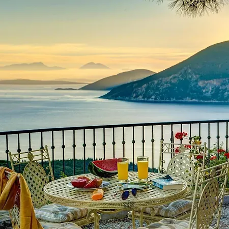 Sleeps 4 Pool Air Con Wifi Villa